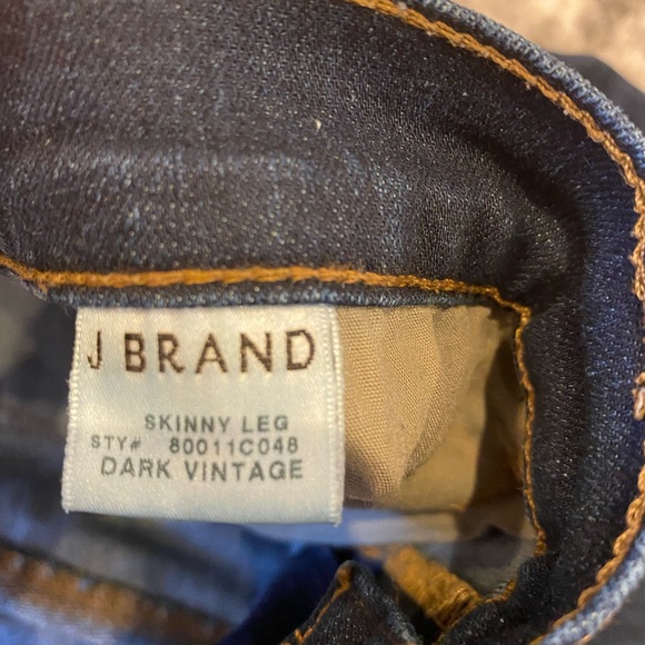 J Brand Skinny Jean Dark Wash - Picture 10 of 10